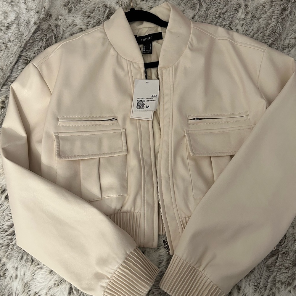 White jacket🥰